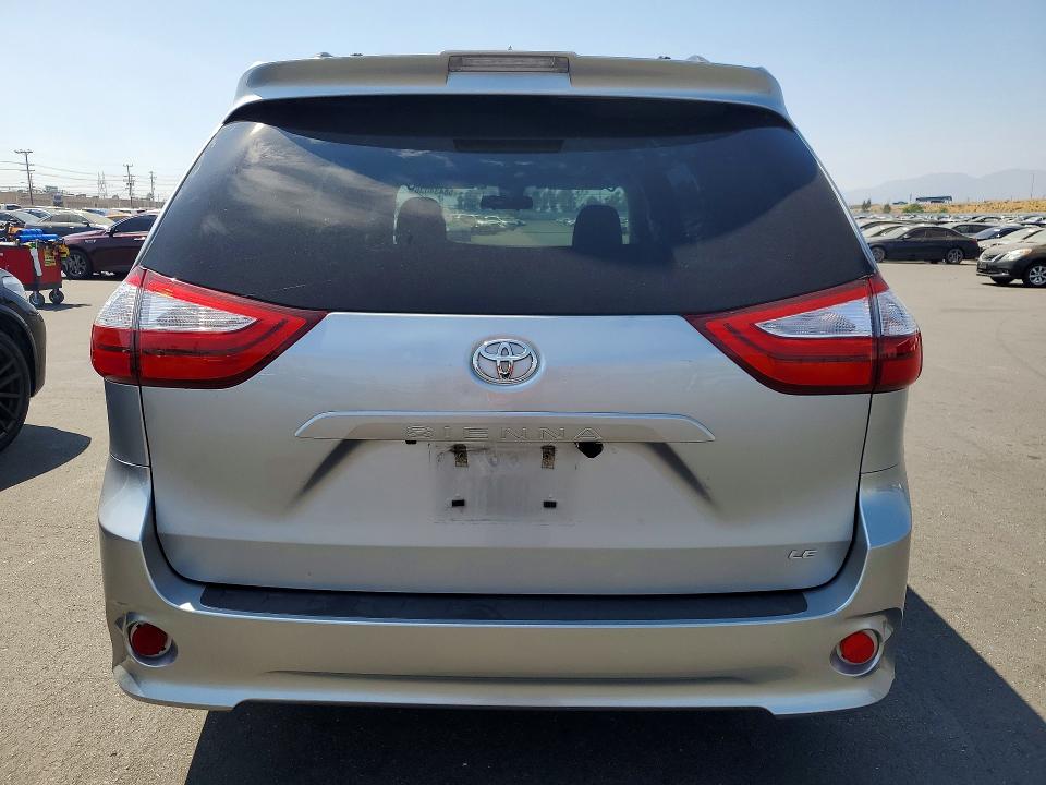 58434036 :رقم المزاد ، 5TDKZ3DC7KS998961 vin ، 2019 Toyota Sienna مزاد بيع