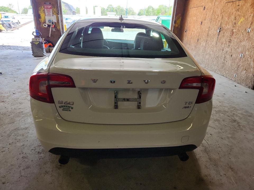 57526326 :رقم المزاد ، YV1612FH7D2198984 vin ، 2013 Volvo S60 مزاد بيع