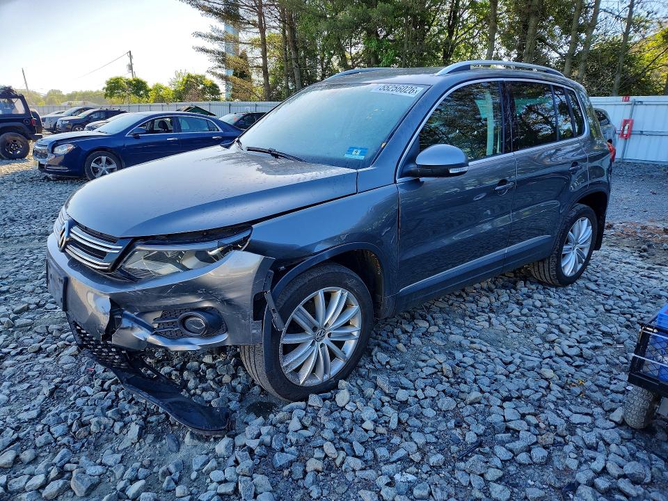 2016 Volkswagen Tiguan მანქანა იყიდება აუქციონზე, vin: WVGBV7AX0GW616198, აუქციონის ნომერი: 55256026