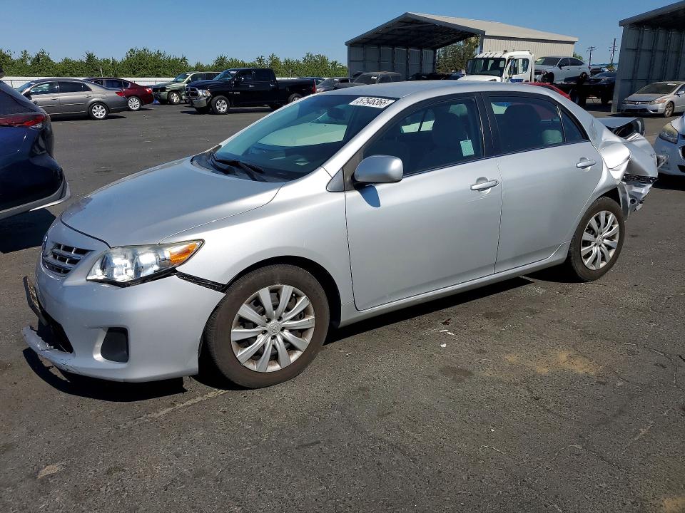 2013 Toyota Corolla მანქანა იყიდება აუქციონზე, vin: 2T1BU4EE3DC987729, აუქციონის ნომერი: 57546366