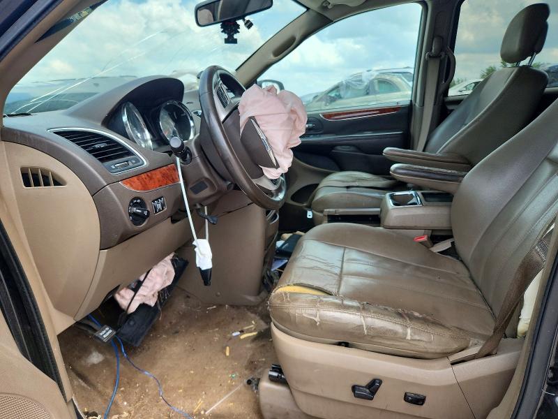 56651526 :رقم المزاد ، 2C4RC1BG9GR238024 vin ، 2016 Chrysler Town & Country مزاد بيع