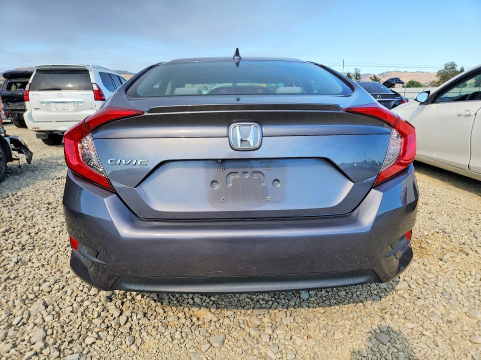 Aukcja sprzedaży 2017 Honda Civic, vin: 2HGFC1F36HH633376, numer aukcji: 57354656