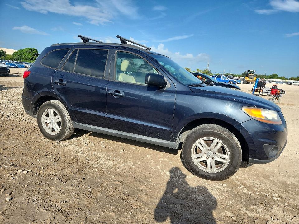 59051836 :رقم المزاد ، 5XYZG4AG5BG017329 vin ، 2011 Hyundai Santa Fe مزاد بيع