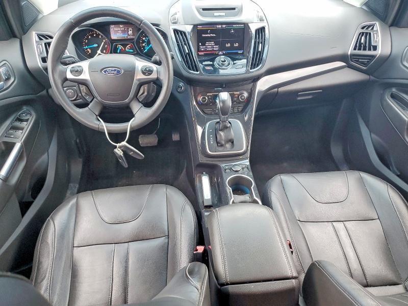 2013 Ford Escape მანქანა იყიდება აუქციონზე, vin: 1FMCU0J92DUD68947, აუქციონის ნომერი: 55379586
