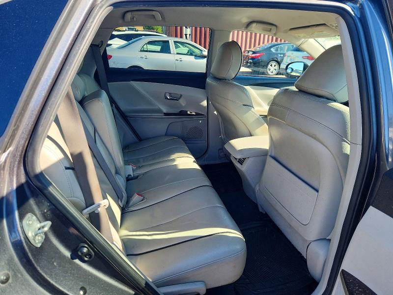 56112926 :رقم المزاد ، 4T3BA3BB8AU015722 vin ، 2010 Toyota Venza مزاد بيع