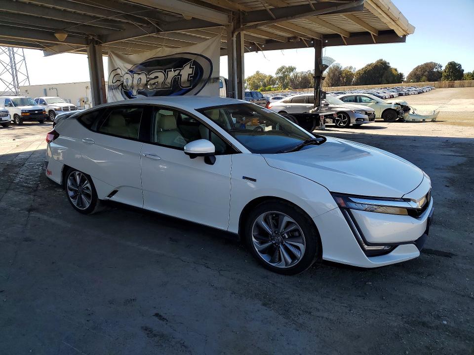 Продажа на аукционе авто 2018 Honda Clarity, vin: JHMZC5F14JC009195, номер лота: 57422066