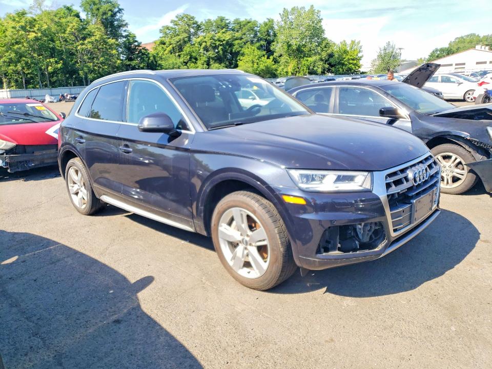 57323746 :رقم المزاد ، WA1BNAFY7J2021067 vin ، 2018 Audi Q5 مزاد بيع
