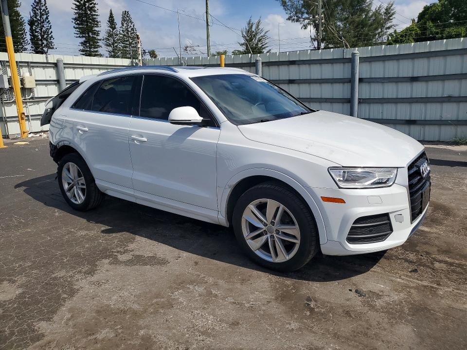 2017 Audi Q3 მანქანა იყიდება აუქციონზე, vin: WA1JCCFS8HR012243, აუქციონის ნომერი: 57122156