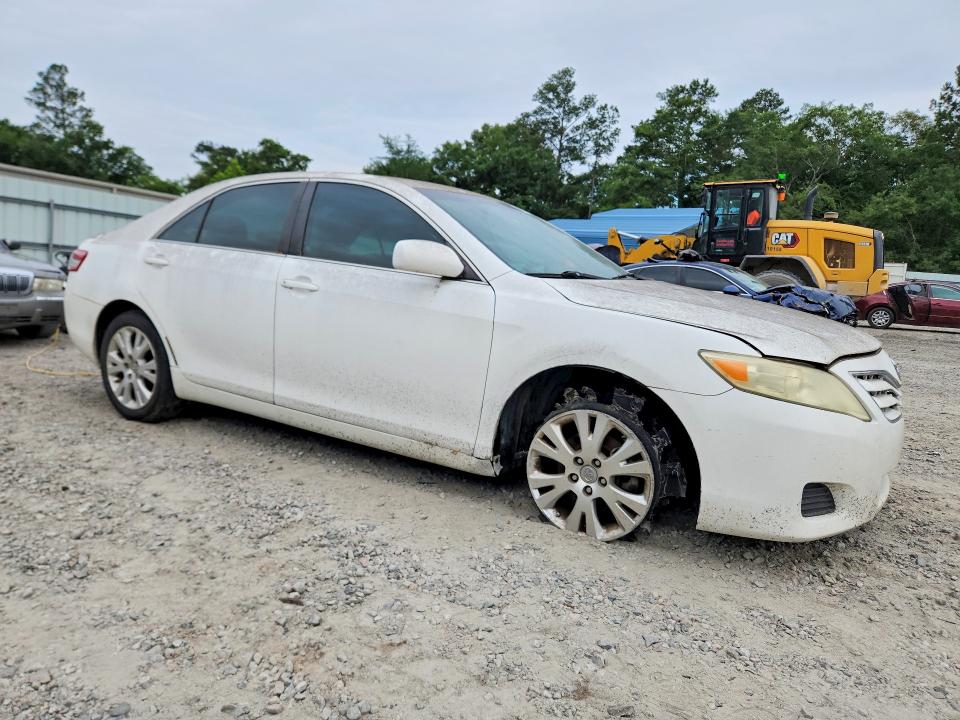2011 Toyota Camry მანქანა იყიდება აუქციონზე, vin: 4T1BF3EK4BU681063, აუქციონის ნომერი: 56826666