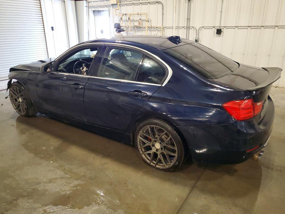 56783386 :رقم المزاد ، WBA3B5C59DF599010 vin ، 2013 Bmw 328 مزاد بيع