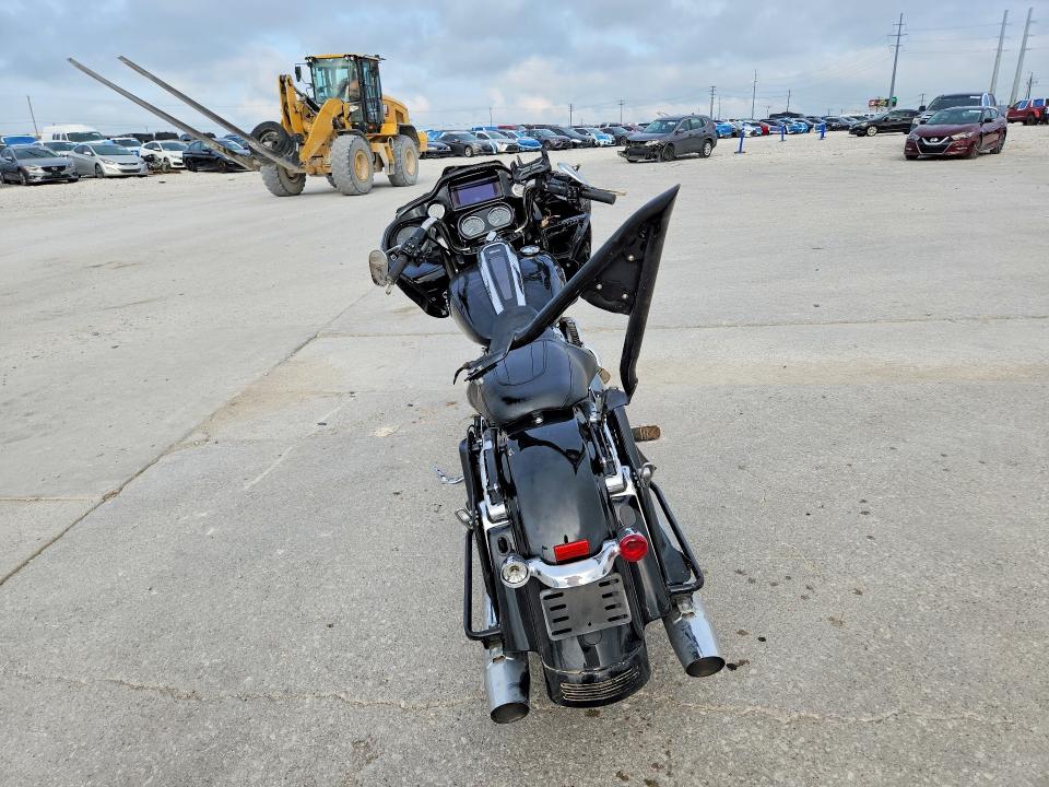 57482626 :رقم المزاد ، 1HD1KTP16MB601937 vin ، 2021 Harley-davidson Fltrxs مزاد بيع