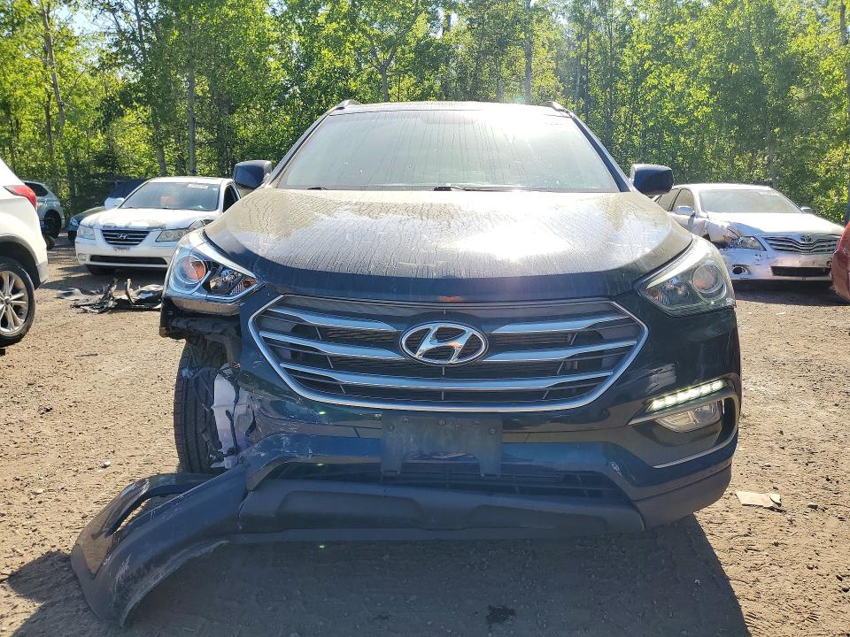Продажа на аукционе авто 2017 Hyundai Santa Fe Sport, vin: 5XYZT3LB5HG460449, номер лота: 55710696