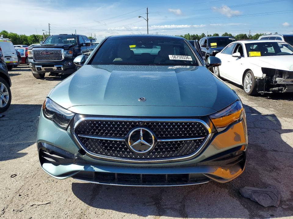 56759336 :رقم المزاد ، W1KLF4HB3TA230242 vin ، 2026 Mercedes-benz E مزاد بيع