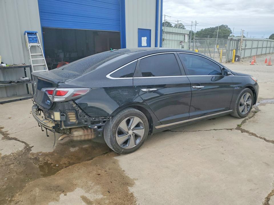 58123076 :رقم المزاد ، KMHE14L22HA062654 vin ، 2017 Hyundai Sonata مزاد بيع