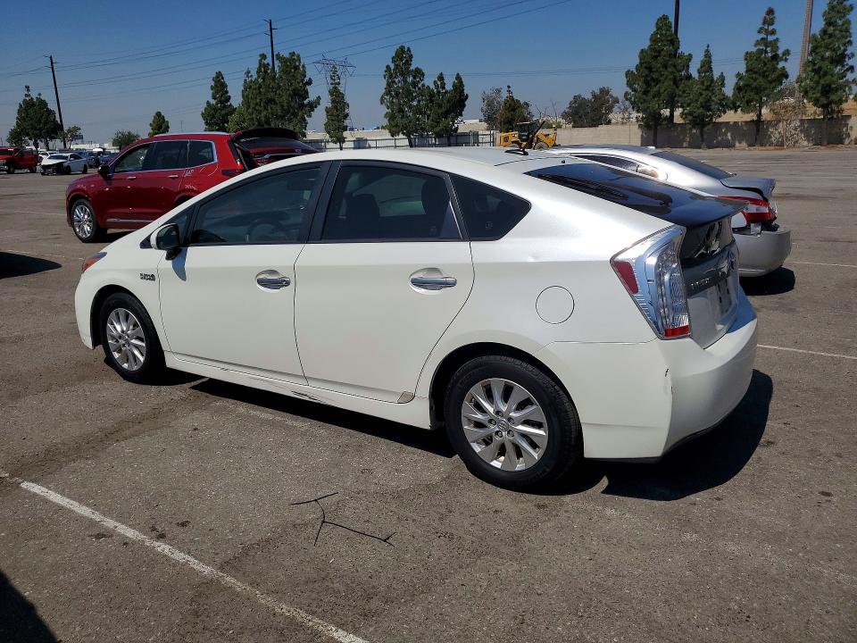 Продажа на аукционе авто 2015 Toyota Prius Plug-in Hybrid, vin: JTDKN3DP0F3069698, номер лота: 58435126