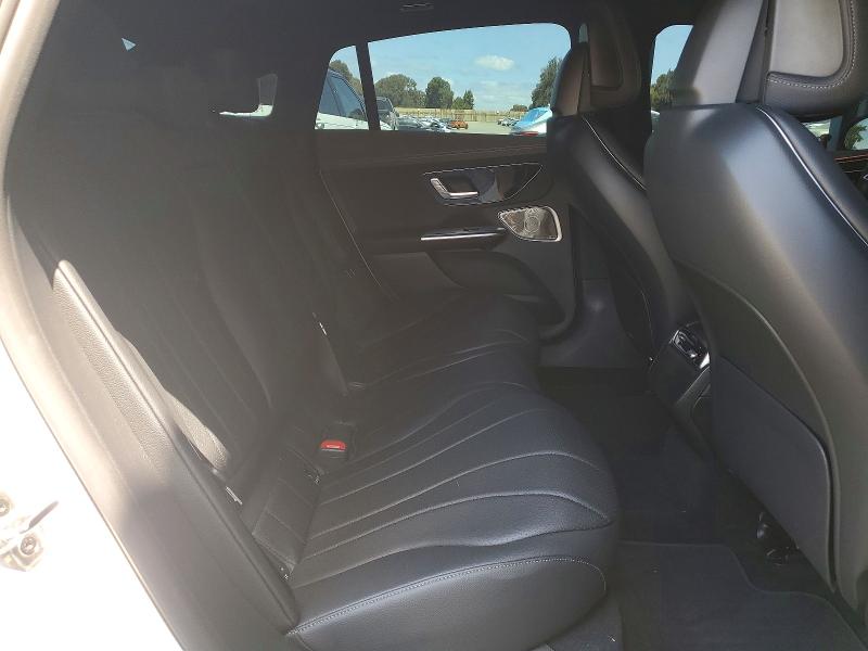 58123216 :رقم المزاد ، W1KEG1CB8RF044915 vin ، 2024 Mercedes-benz Eqe Sedan مزاد بيع