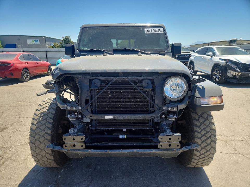 Продажа на аукционе авто 2021 Jeep Gladiator, vin: 1C6HJTAG8ML568313, номер лота: 57779076