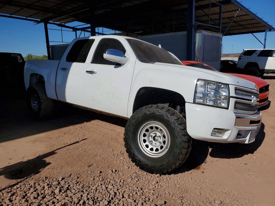 Продаж на аукціоні авто 2011 Chevrolet Silverado, vin: 3GCPKSE34BG208081, номер лоту: 56667996