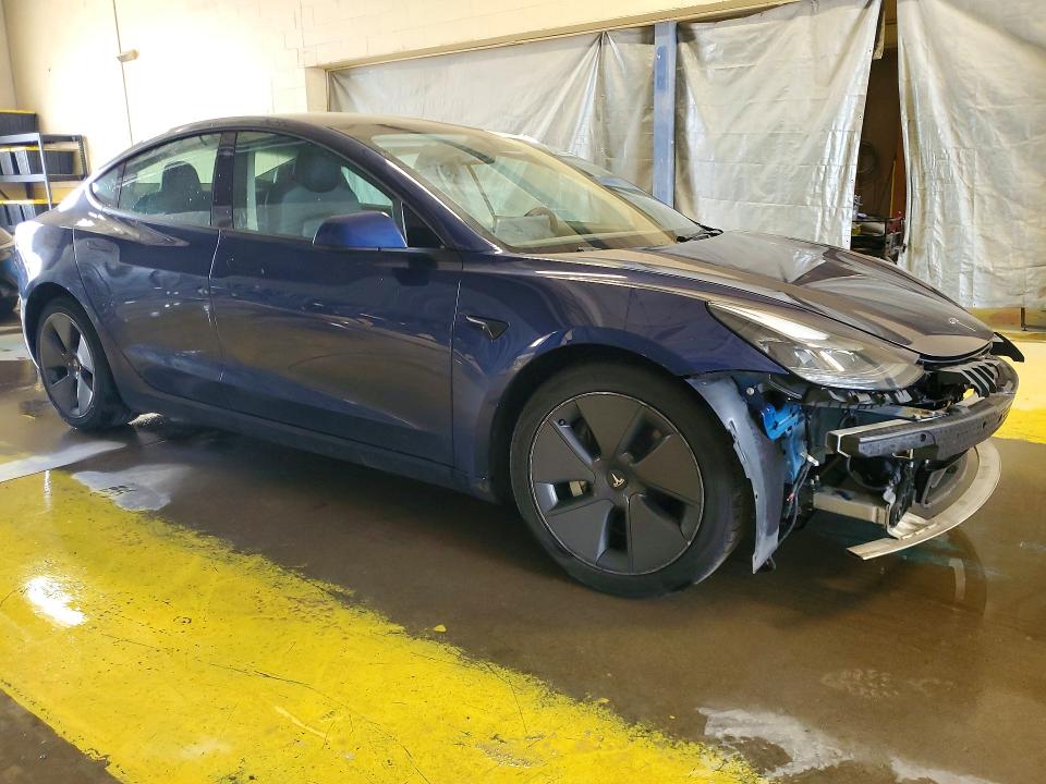 2022 Tesla Model 3 მანქანა იყიდება აუქციონზე, vin: 5YJ3E1EA7NF371011, აუქციონის ნომერი: 56705596