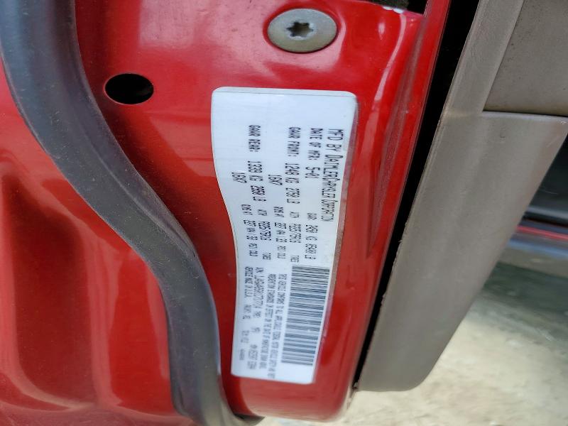 2001 Jeep Grand Cherokee მანქანა იყიდება აუქციონზე, vin: 1J4GW48S01C717714, აუქციონის ნომერი: 58055736