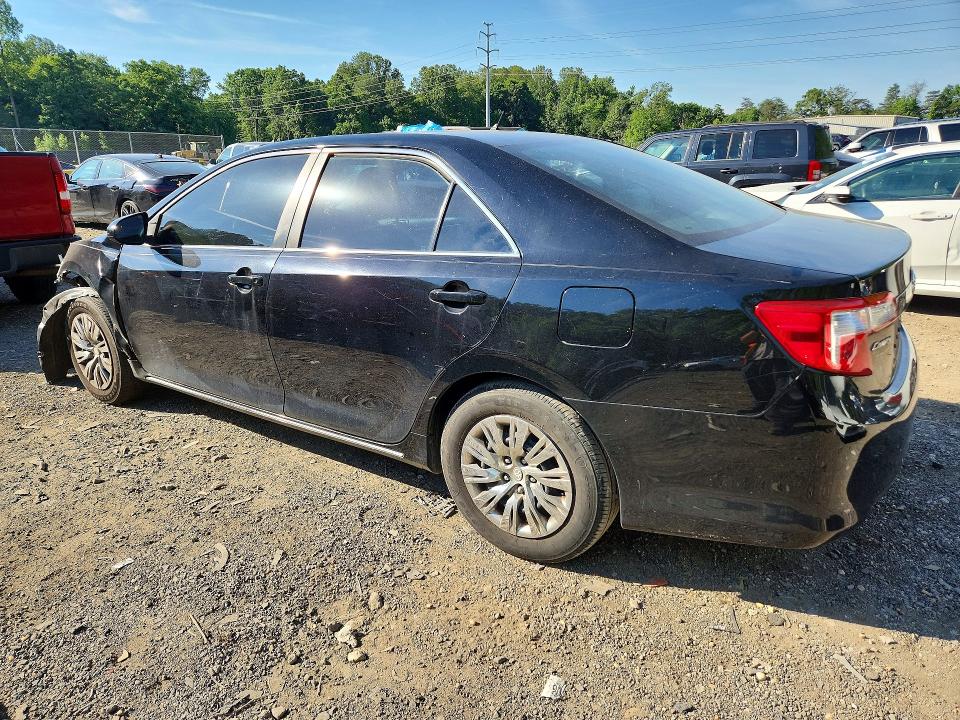 56067026 :رقم المزاد ، 4T4BF1FK4DR276011 vin ، 2013 Toyota Camry مزاد بيع