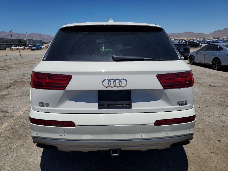Продаж на аукціоні авто 2018 Audi Q7, vin: WA1LAAF71JD024915, номер лоту: 85987515