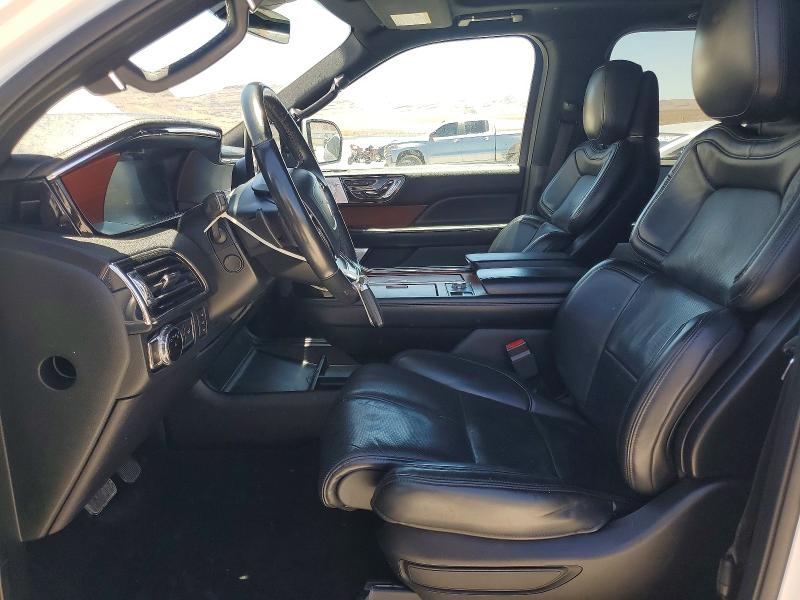 56167436 :رقم المزاد ، 5LMJJ2LT8LEL14174 vin ، 2020 Lincoln Navigator مزاد بيع