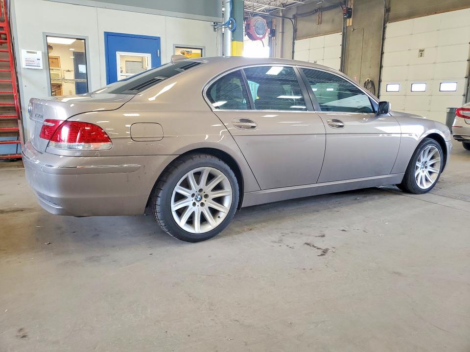 2006 Bmw 750 მანქანა იყიდება აუქციონზე, vin: WBAHL83556DT02687, აუქციონის ნომერი: 55890306