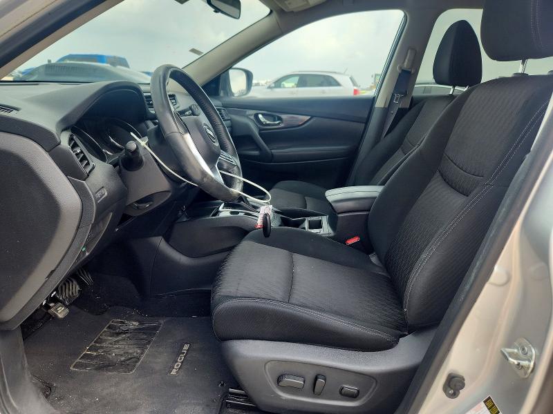 58246356 :رقم المزاد ، KNMAT2MT9HP603057 vin ، 2017 Nissan Rogue مزاد بيع
