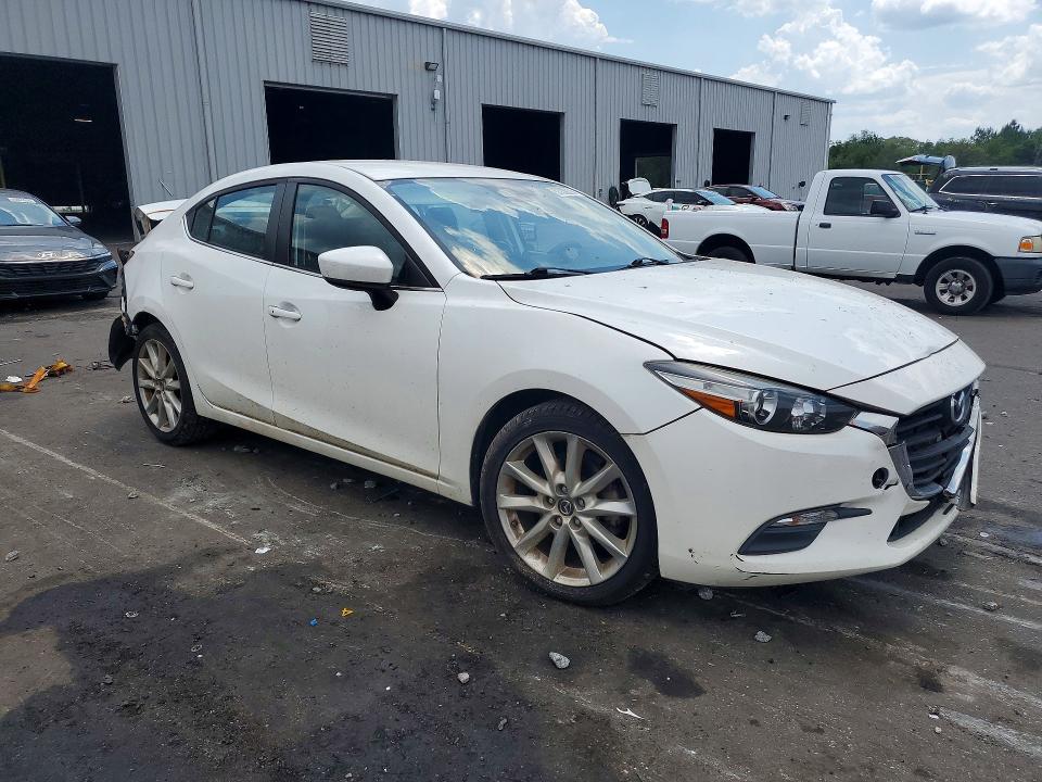 2017 Mazda 3 მანქანა იყიდება აუქციონზე, vin: JM1BN1V73H1106115, აუქციონის ნომერი: 57039236