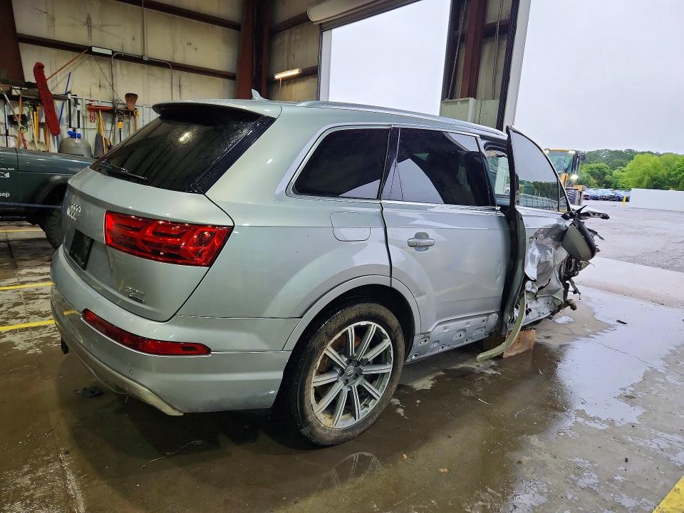 Aukcja sprzedaży 2018 Audi Q7, vin: WA1VAAF72JD040663, numer aukcji: 55974106