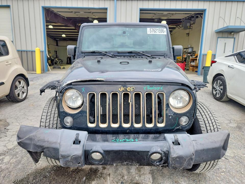 57621596 :رقم المزاد ، 1C4BJWEG1GL108070 vin ، 2016 Jeep Wrangler Unlimited مزاد بيع