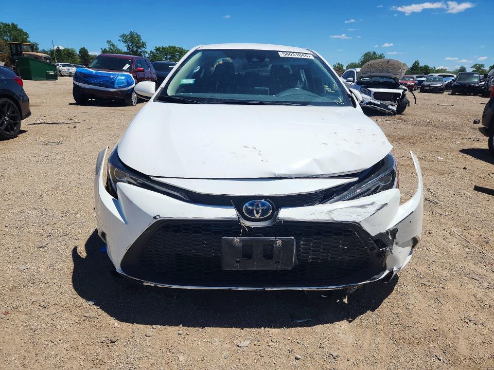 58031046 :رقم المزاد ، JTDEAMDE7MJ009424 vin ، 2021 Toyota Corolla مزاد بيع