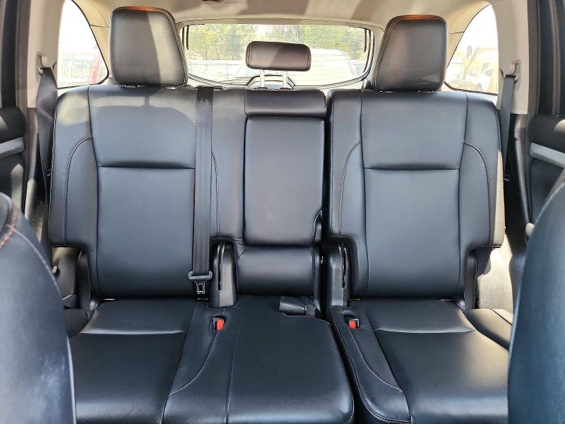 58413366 :رقم المزاد ، 5TDKZRFH8JS275629 vin ، 2018 Toyota Highlander مزاد بيع