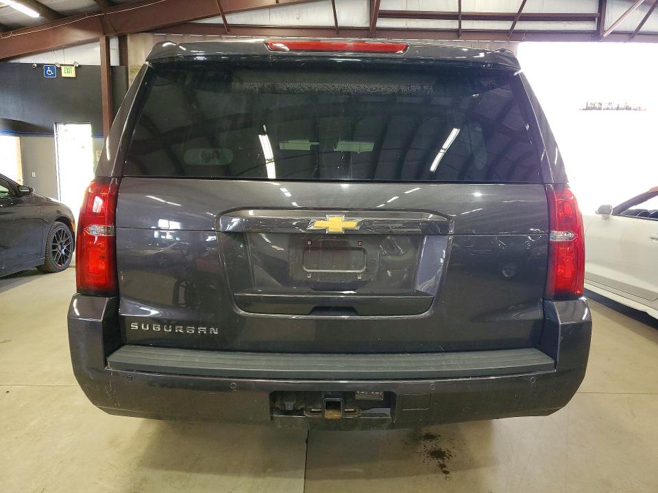 Продажа на аукционе авто 2018 Chevrolet Suburban, vin: 1GNSCHKC3JR315398, номер лота: 58998216