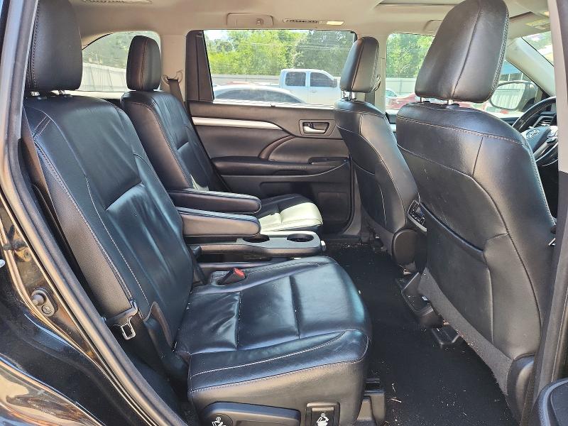 2018 Toyota Highlander მანქანა იყიდება აუქციონზე, vin: 5TDJZRFH2JS830716, აუქციონის ნომერი: 56809046