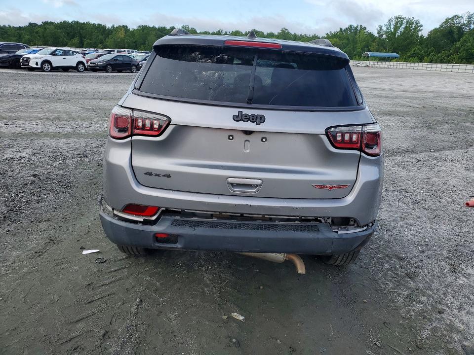 57828586 :رقم المزاد ، 3C4NJDDB3LT159527 vin ، 2020 Jeep Compass مزاد بيع