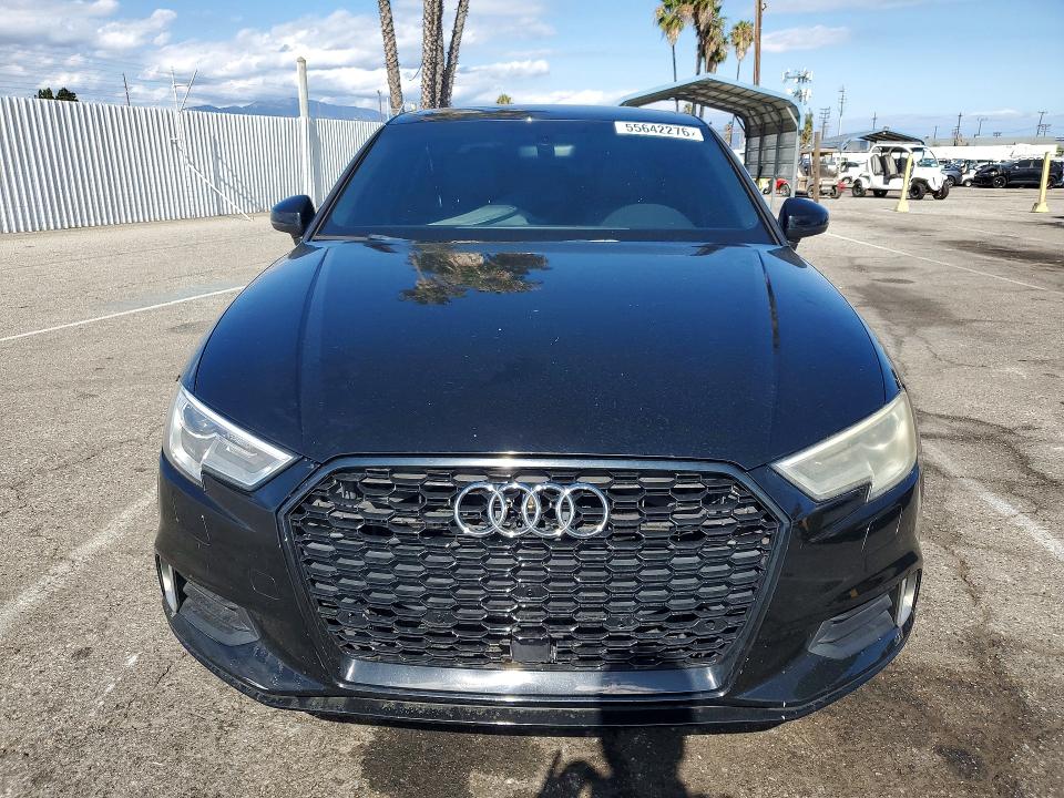 2017 Audi A3 მანქანა იყიდება აუქციონზე, vin: WAUAUGFF1H1077556, აუქციონის ნომერი: 55642276
