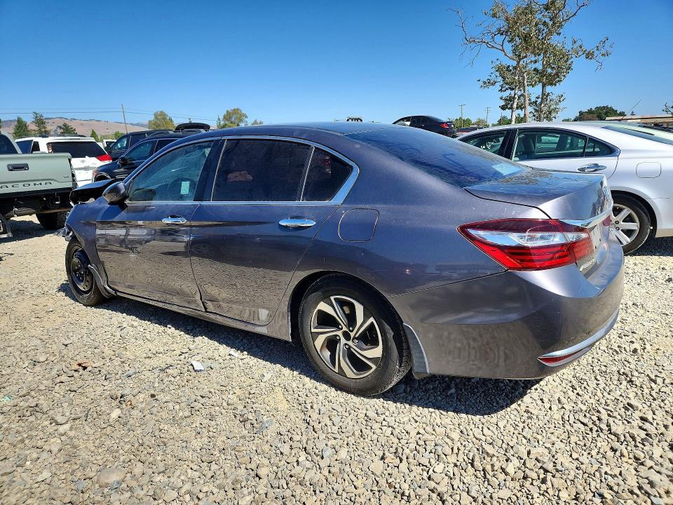 57021216 :رقم المزاد ، 1HGCR2F34HA256360 vin ، 2017 Honda Accord مزاد بيع