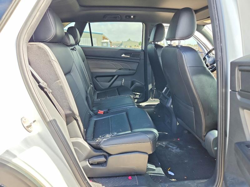 57632036 :رقم المزاد ، 1V2KC2CA7NC204220 vin ، 2022 Volkswagen Atlas Cross Sport مزاد بيع