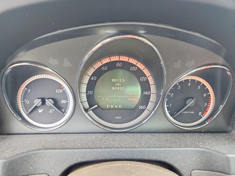 57605666 :رقم المزاد ، WDDGF5EB4AF384261 vin ، 2010 Mercedes-benz C مزاد بيع