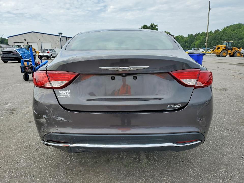 58947226 :رقم المزاد ، 1C3CCCABXFN547752 vin ، 2015 Chrysler 200 مزاد بيع