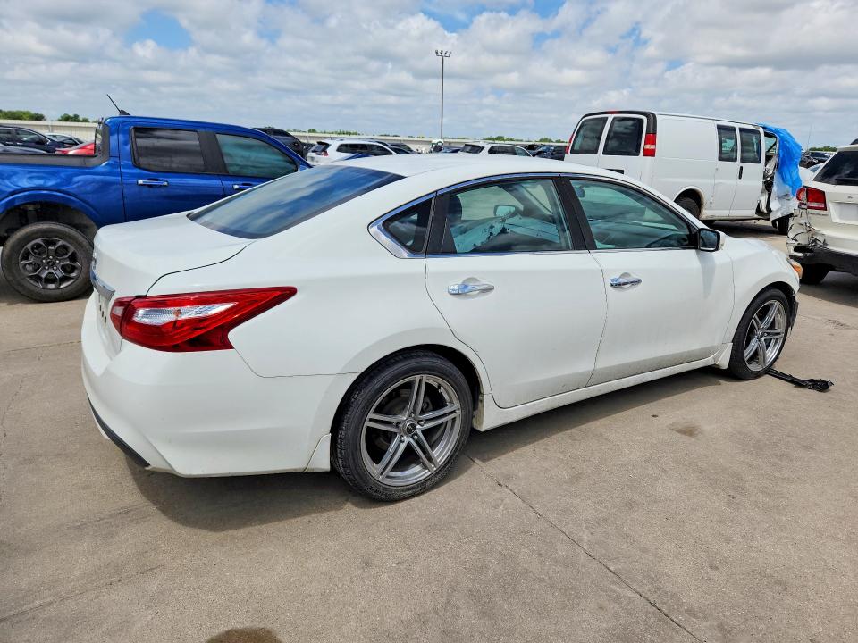 Aukcja sprzedaży 2017 Nissan Altima, vin: 1N4AL3AP5HN312585, numer aukcji: 57148396