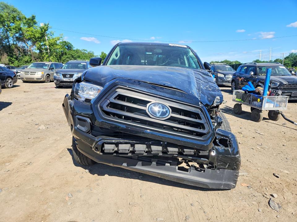 2022 Toyota Tacoma მანქანა იყიდება აუქციონზე, vin: 3TYCZ5AN4NT086495, აუქციონის ნომერი: 56617226