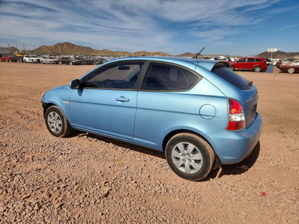 2010 Hyundai Accent მანქანა იყიდება აუქციონზე, vin: KMHCM3AC1AU180431, აუქციონის ნომერი: 57238086