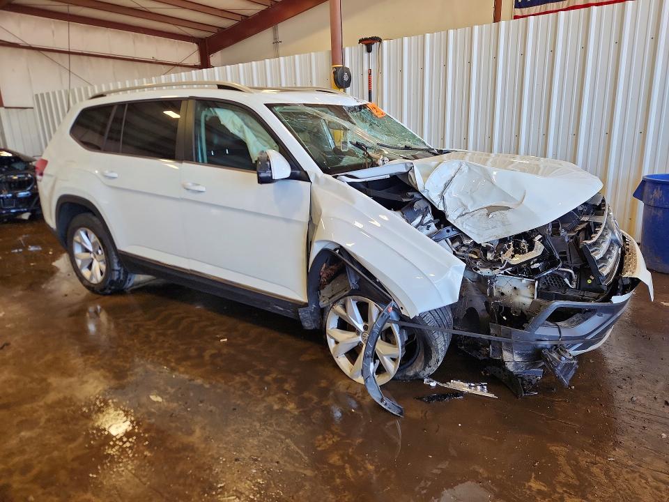 Продаж на аукціоні авто 2018 Volkswagen Atlas, vin: 1V2MR2CA1JC581126, номер лоту: 55821106