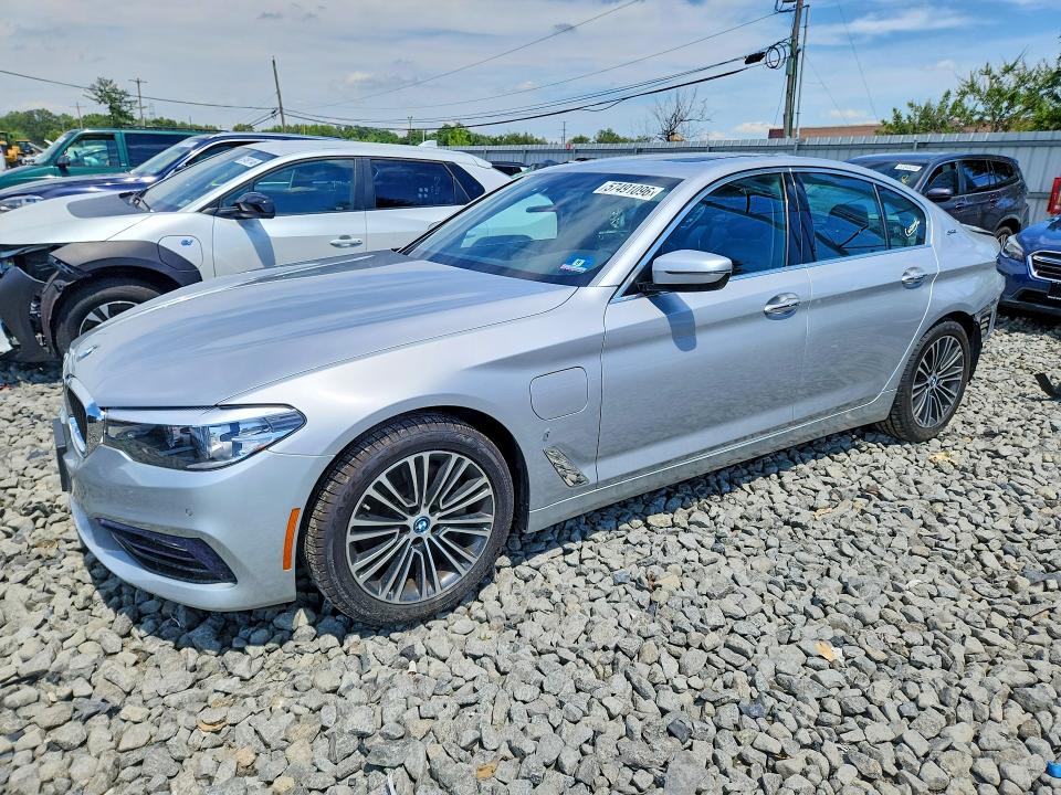 2018 Bmw 530xe მანქანა იყიდება აუქციონზე, vin: WBAJB1C57JB374393, აუქციონის ნომერი: 57491096
