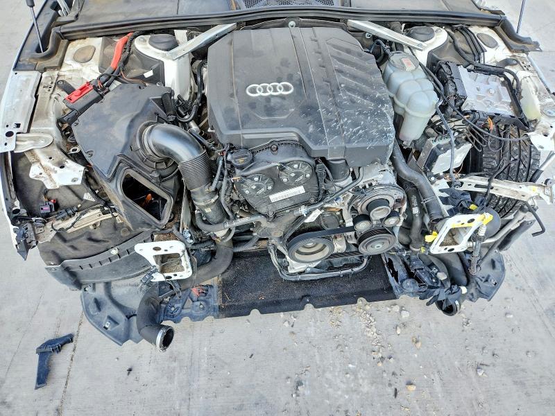 57237756 :رقم المزاد ، WAUDACF54NA008829 vin ، 2022 Audi A5 مزاد بيع