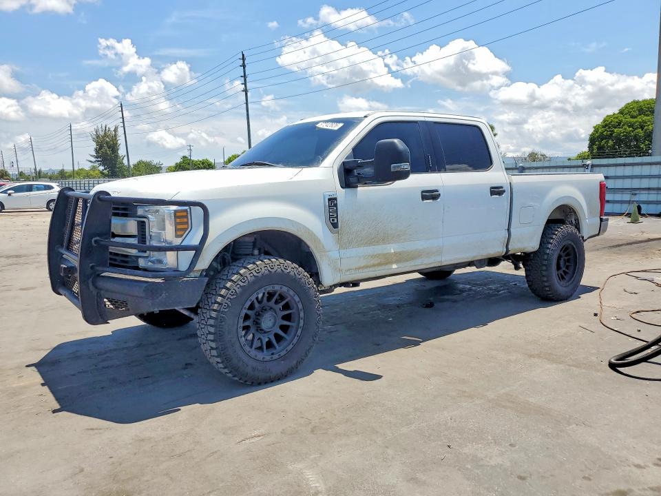 57242826 :رقم المزاد ، 1FT7W2B60KEE34340 vin ، 2019 Ford F250 مزاد بيع