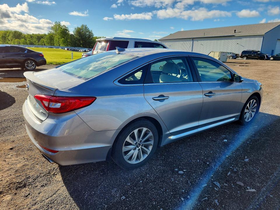 2015 Hyundai Sonata მანქანა იყიდება აუქციონზე, vin: 5NPE34AF7FH032916, აუქციონის ნომერი: 52586416
